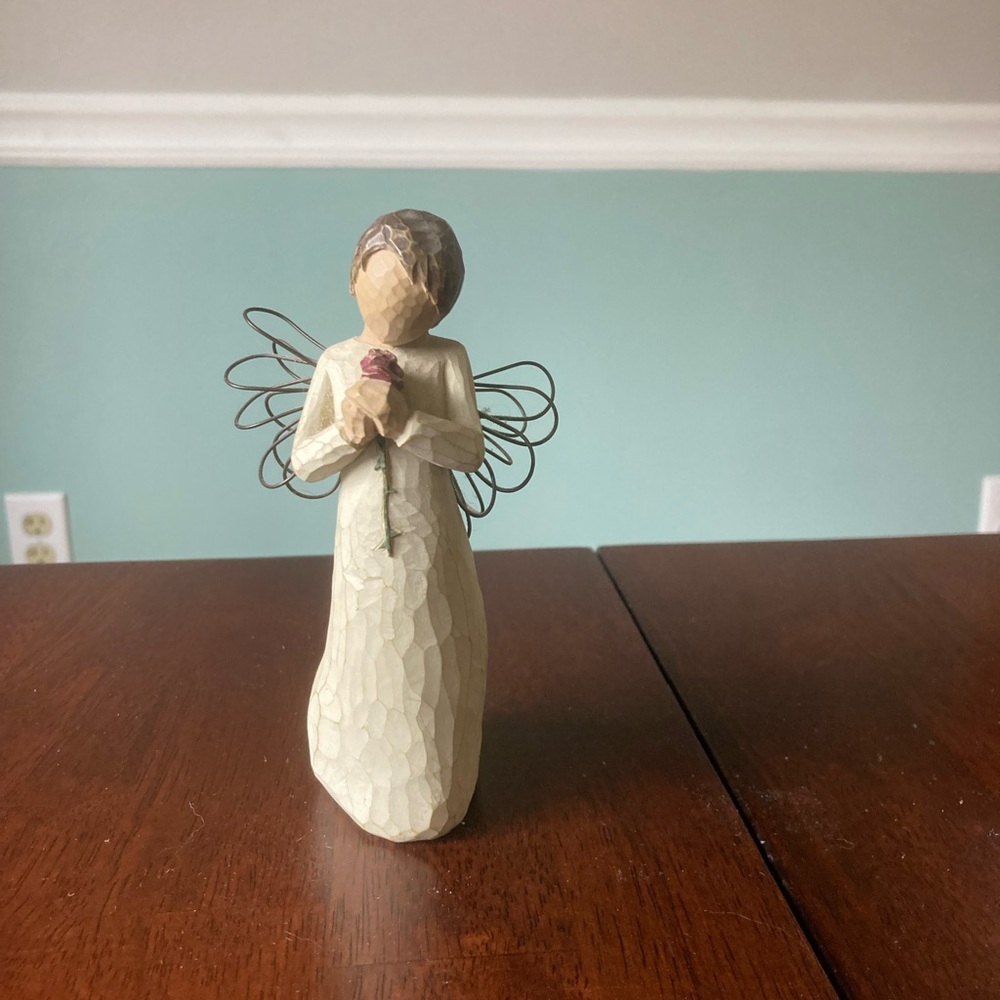 Willow Tree “Loving Angel”  Figurien/ornament with Wire Wings